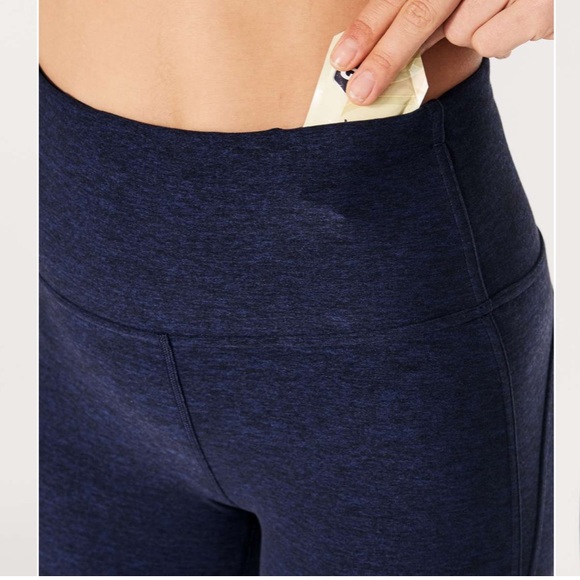 Lululemon Rush Hour Tight, Size 4. Heathered Hero Blue / Black - Picture 6 of 11